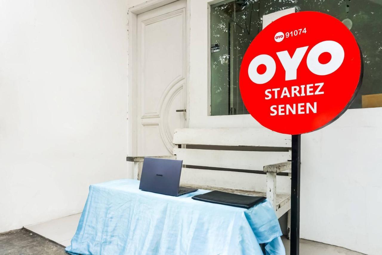 Super Oyo 91074 Stariez Senen Syariah Ξενοδοχείο Τζακάρτα Εξωτερικό φωτογραφία